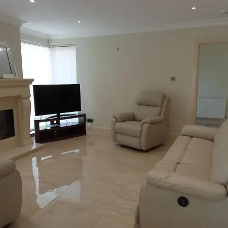 Impeccable 5-bed In Fahan *