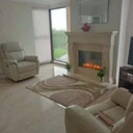 Impeccable 5-bed In Fahan